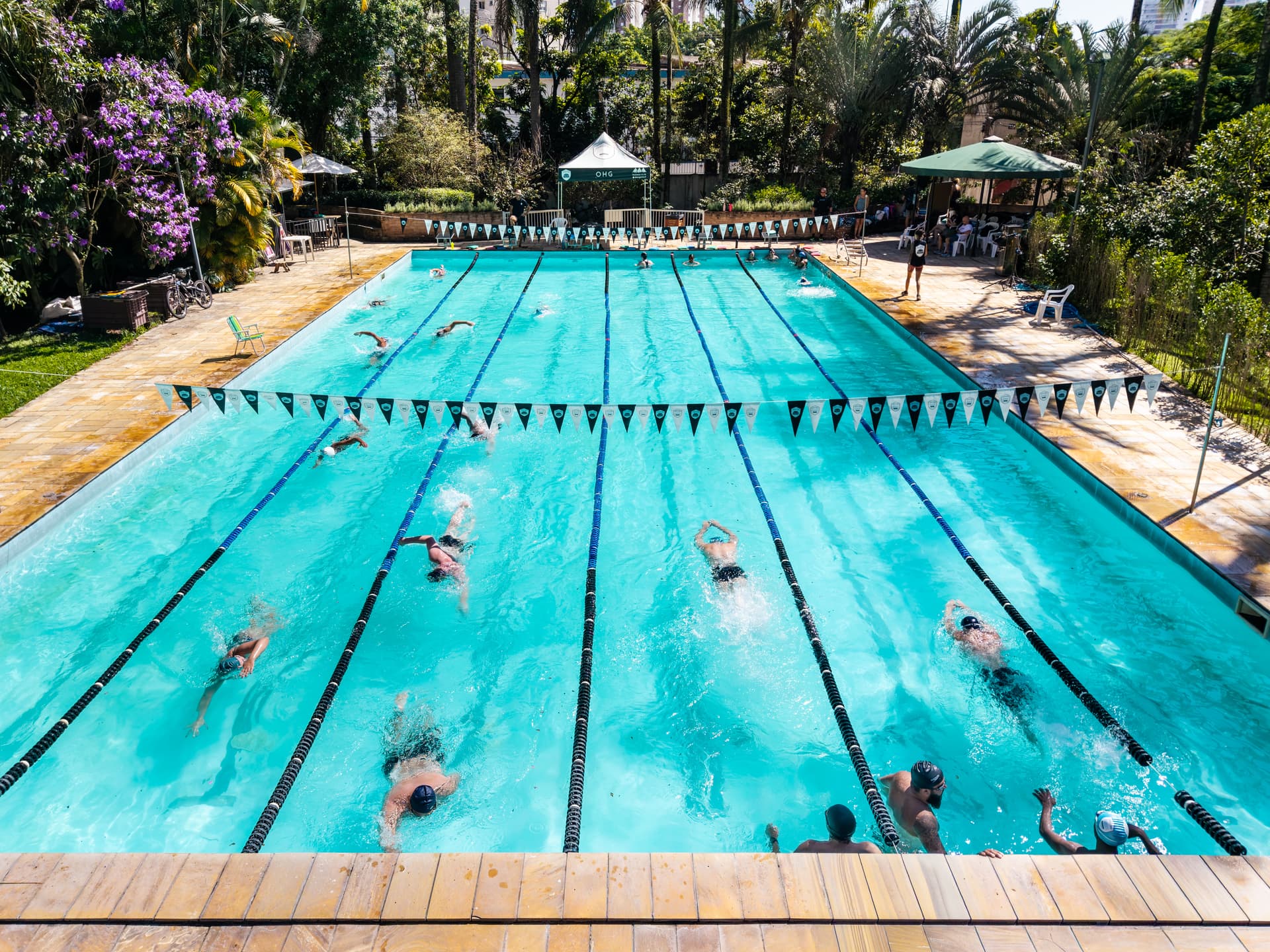 Piscina Semiolímpica